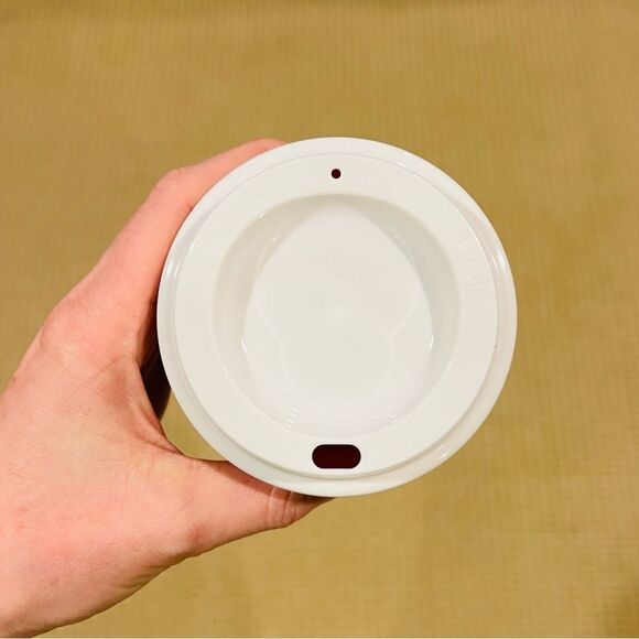 ☕️ Starbucks 2023 Holiday Reusable Cup & Lid ☕️ - Picture 6 of 8